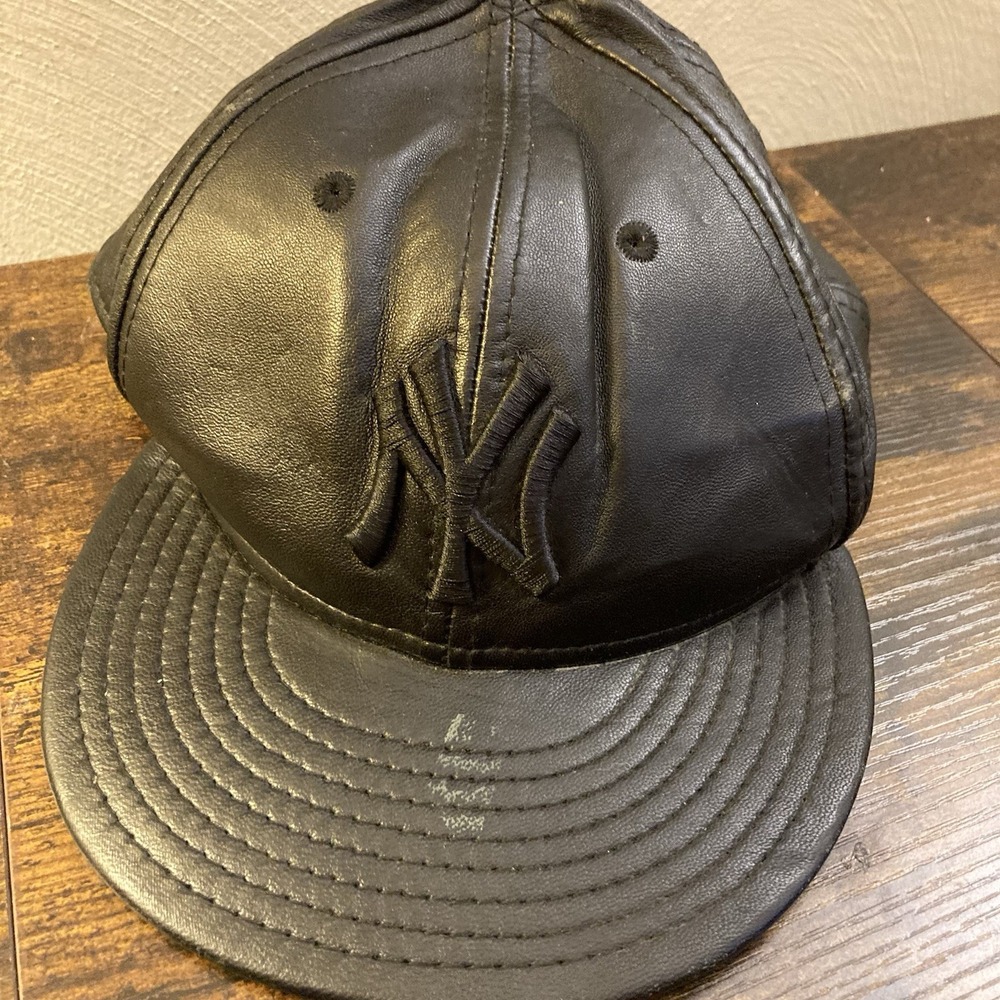 Vintage New Era 59FIFTY New York Yankees Black Leather MLB Hat 8